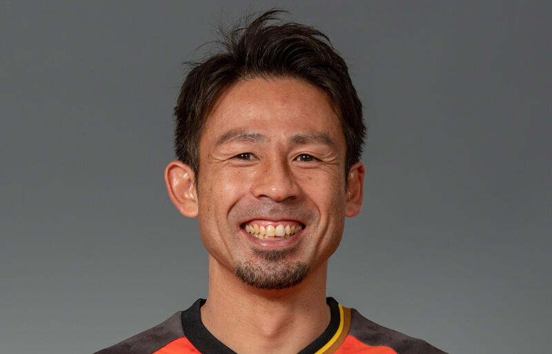 現役24年の山瀬功治がレノファ山口FCと契約更新。