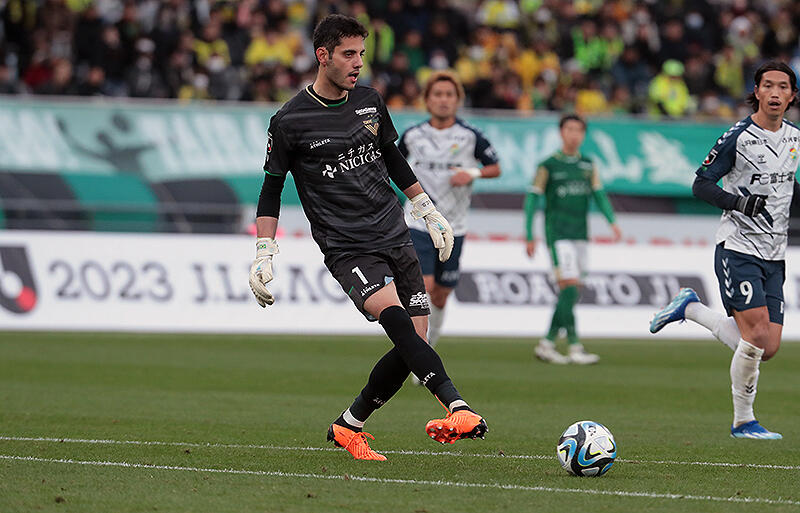 千葉戦勝利の立役者となった東京Vの守護神マテウス