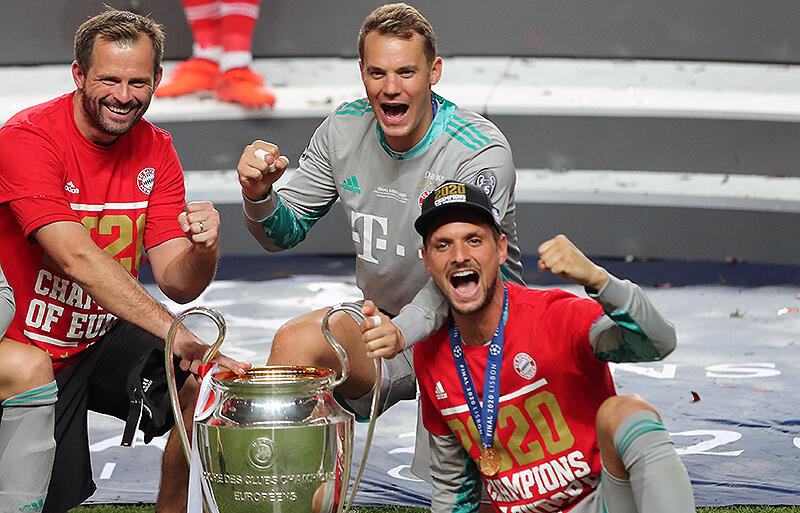 ノイアーとウルライヒが同時に契約延長