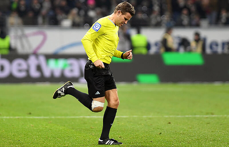 直近のブンデスリーガの試合で負傷したブリッヒ氏