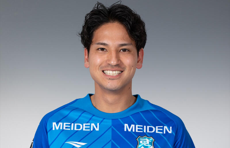 沼津を1年で退団。