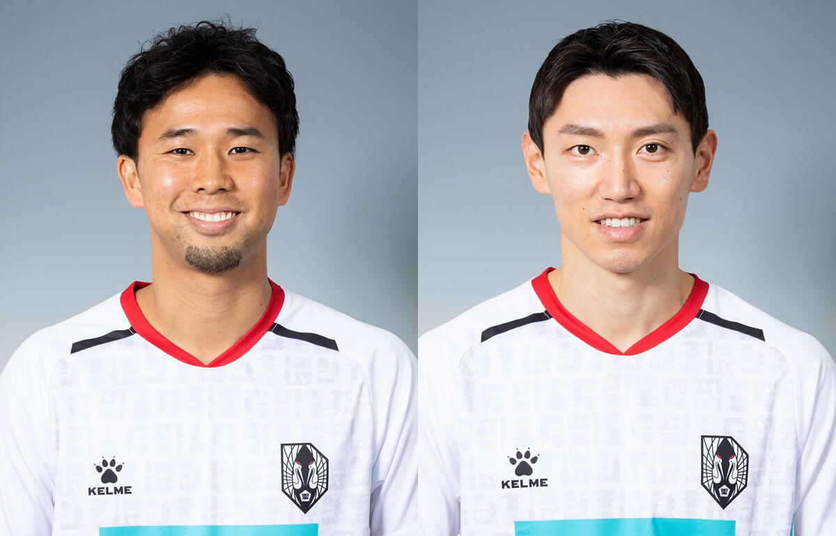 共に2022年に加入した中村充孝(左)とチャン・ヒョンス