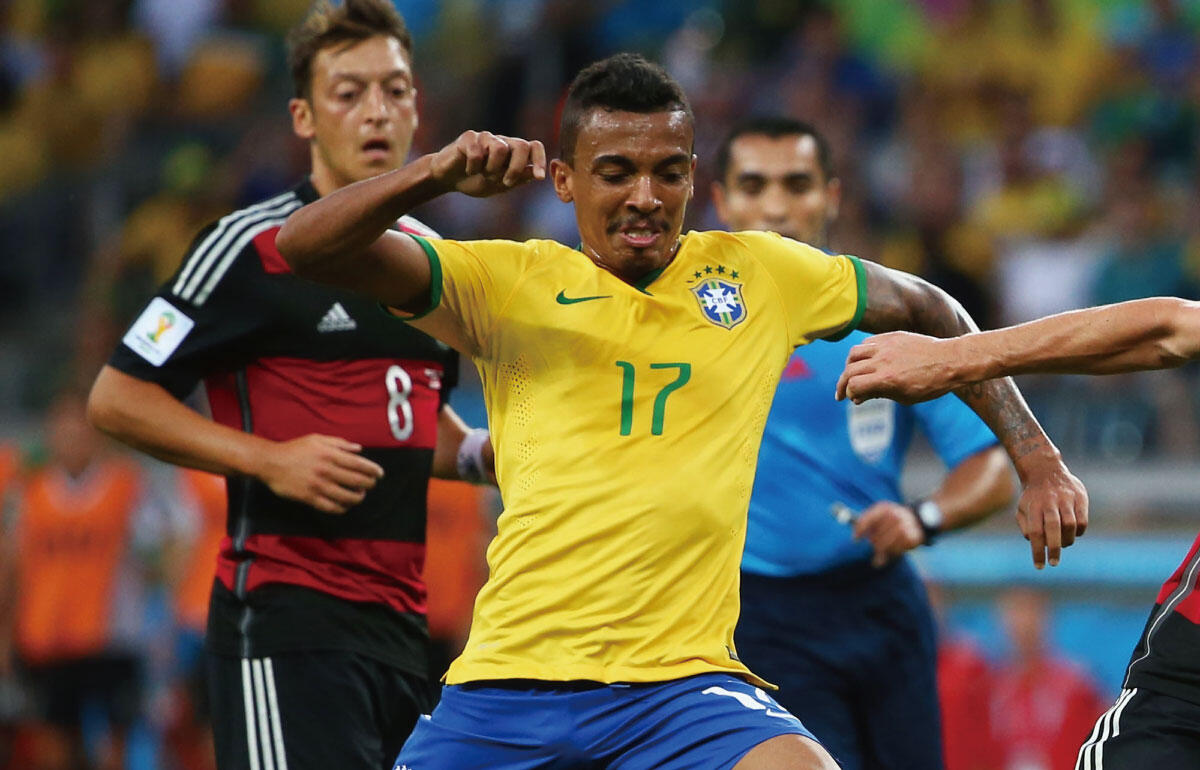 懐かしのルイス・グスタボ