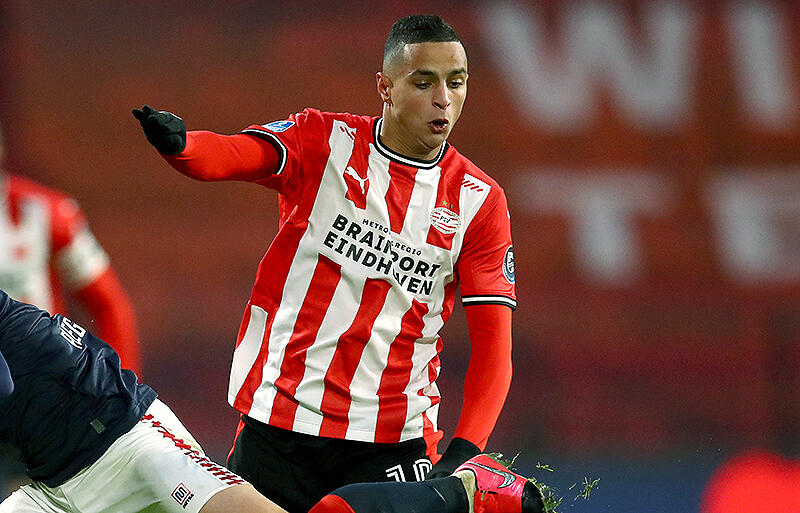 プラハの名門での再起期待されるイハッターレン