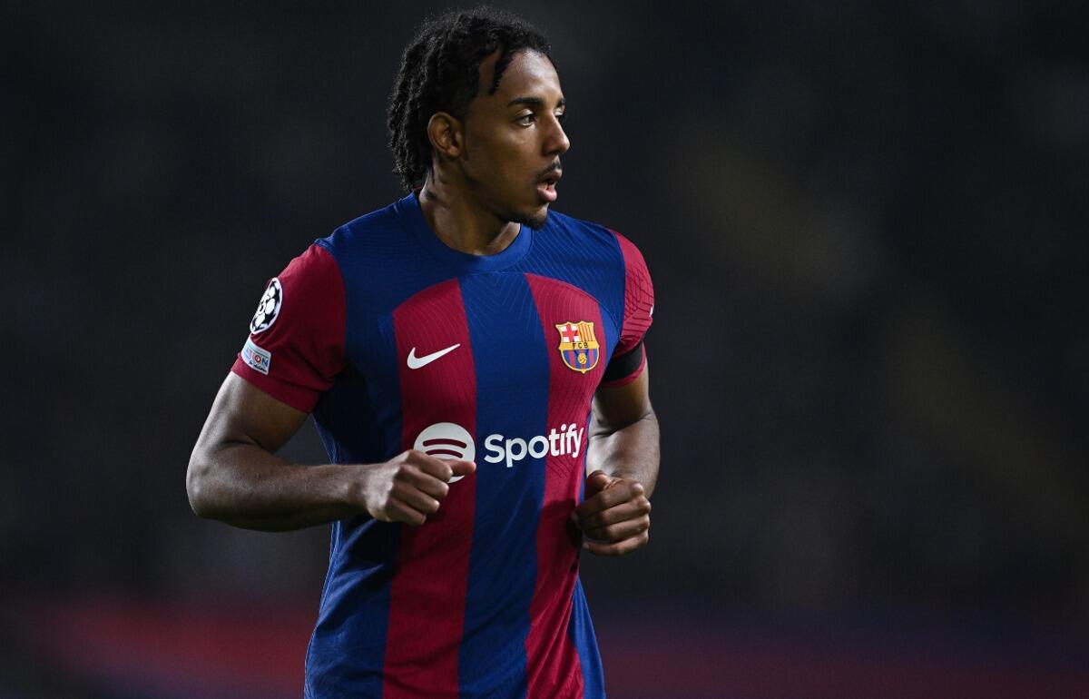 闘志あふれるプレーを見せたバルセロナのフランス代表DFジュール・クンデ