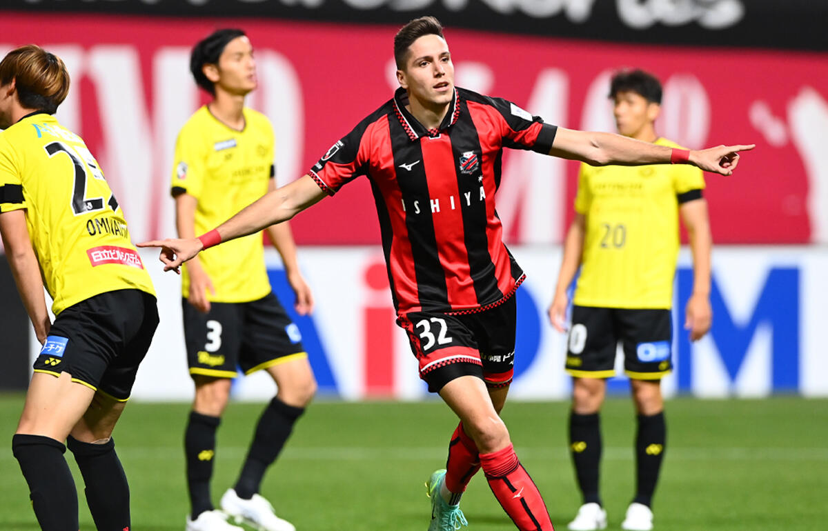 札幌との契約満了が発表されたミラン・トゥチッチ(写真は2021年)