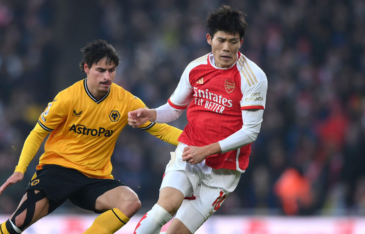 冨安健洋はウォルバーハンプトン戦で途中交代