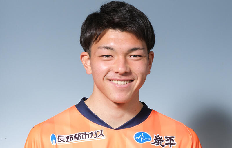 長野退団が発表されたFW髙窪健人