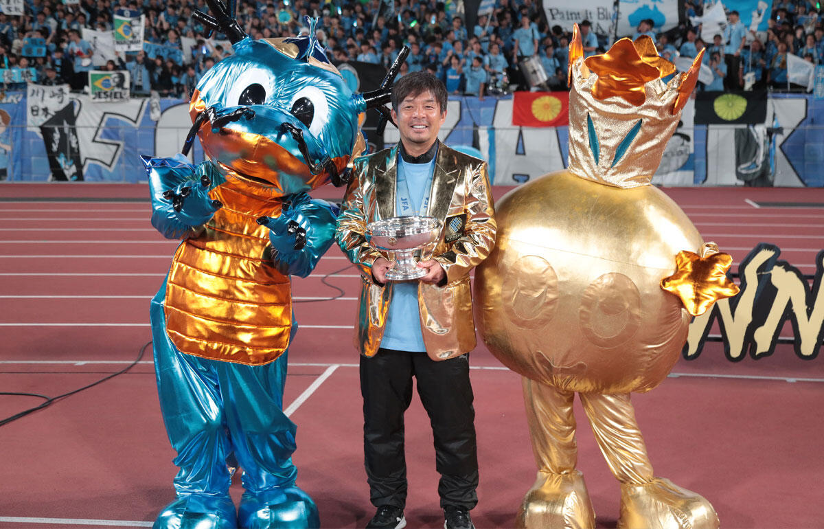 見事に2度目の天皇杯優勝を果たした川崎Fの鬼木達監督