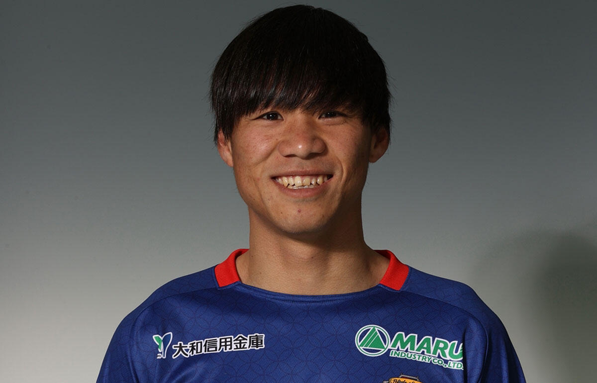 今季加入しJ3で35試合9得点