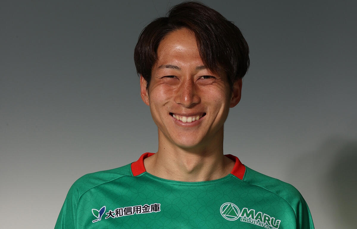 今季から奈良でプレーしていた岡田慎司