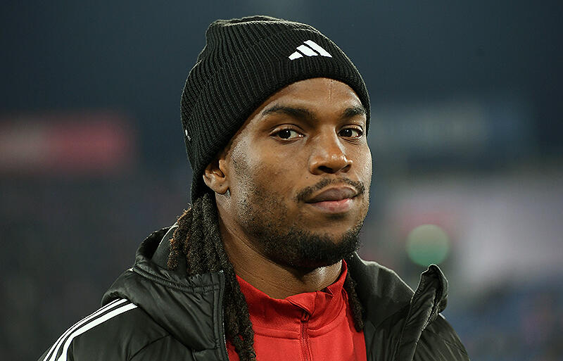 ボローニャ戦で屈辱のIN＆OUTとなったレナト・サンチェス