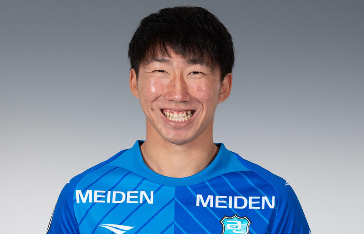 今季はルーキーながらJ3で32試合3得点の和田育