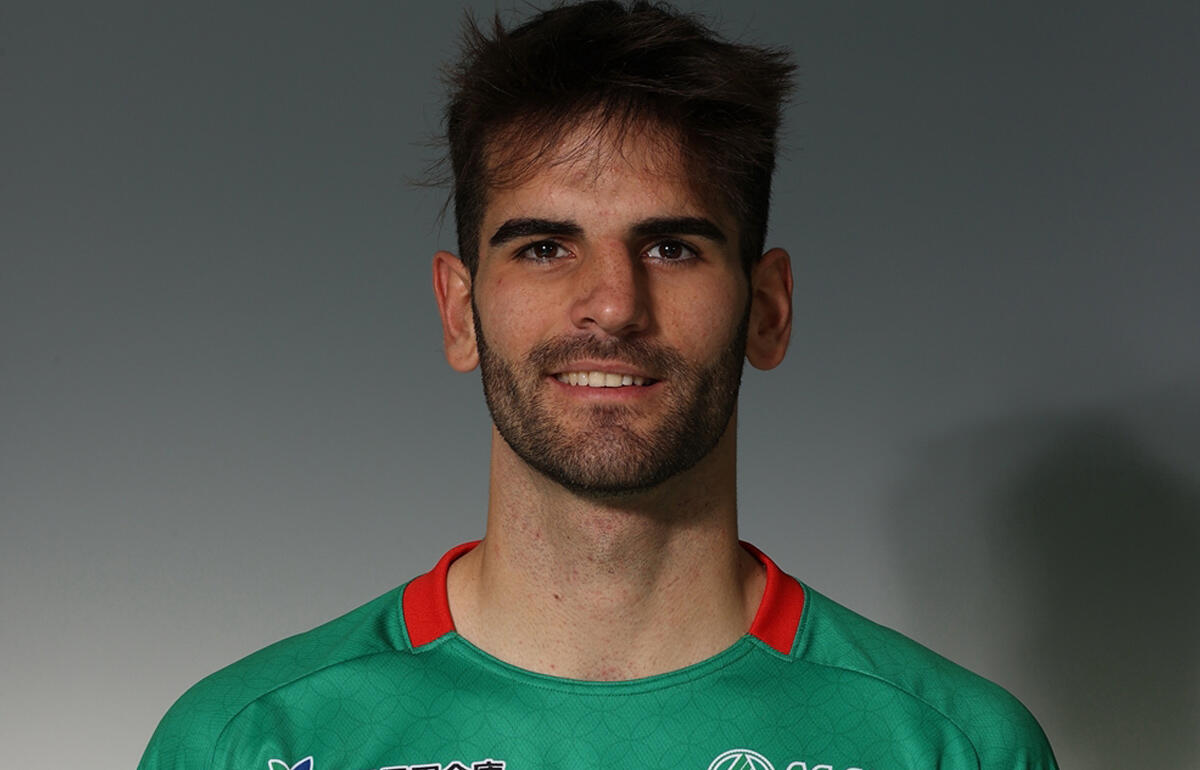 奈良で2年間プレーしたアルナウ