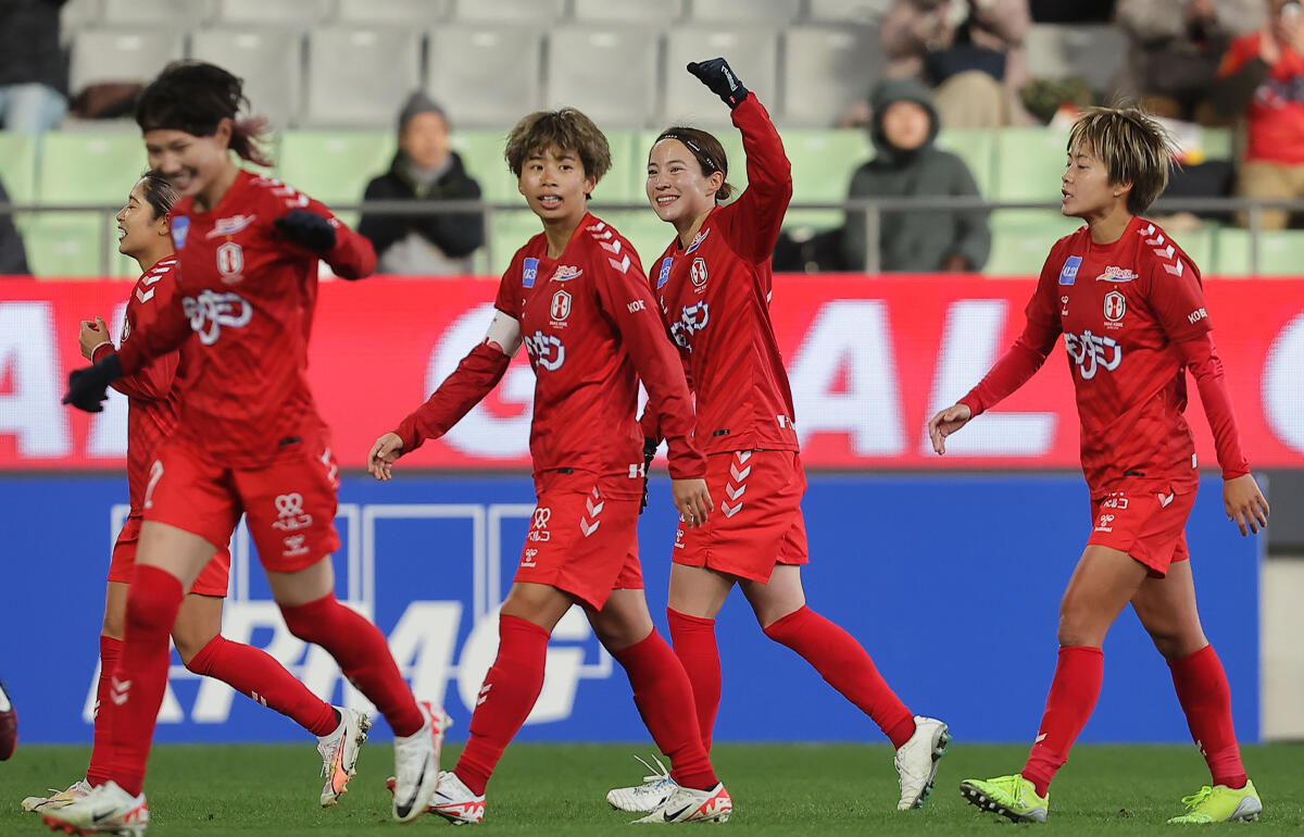 WEリーグ初の関西ダービーを制したINAC神戸レオネッサ