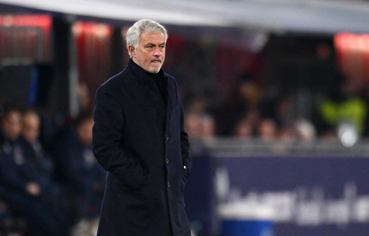 クリスマス前の最後の試合で勝利したモウリーニョ監督