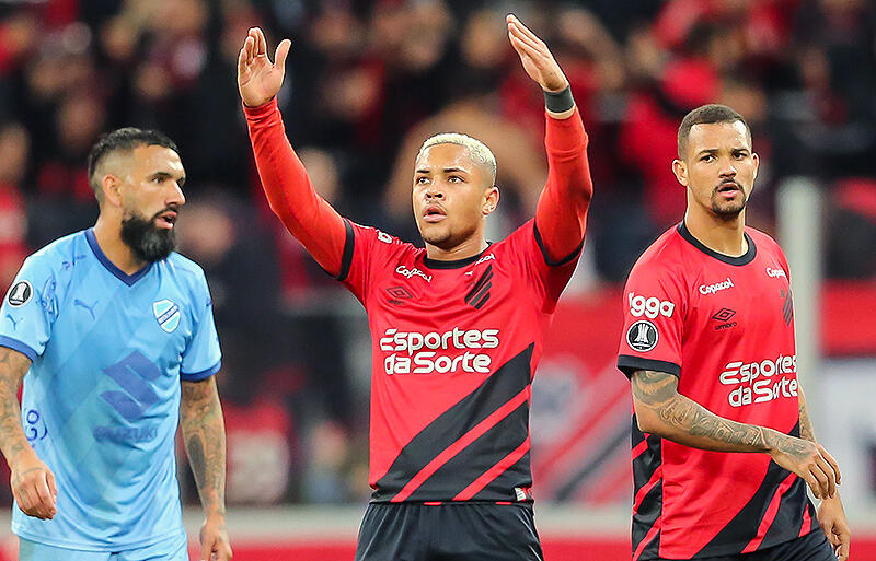 ヴィトール・ロッキがついにカタルーニャ入り