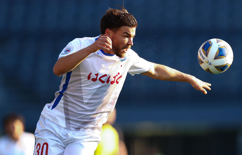 両クラブからの退団が決定。