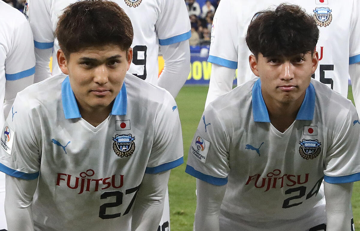 ACL蔚山現代戦に先発した川崎Fの松長根悠仁(左)と名願斗哉(右)