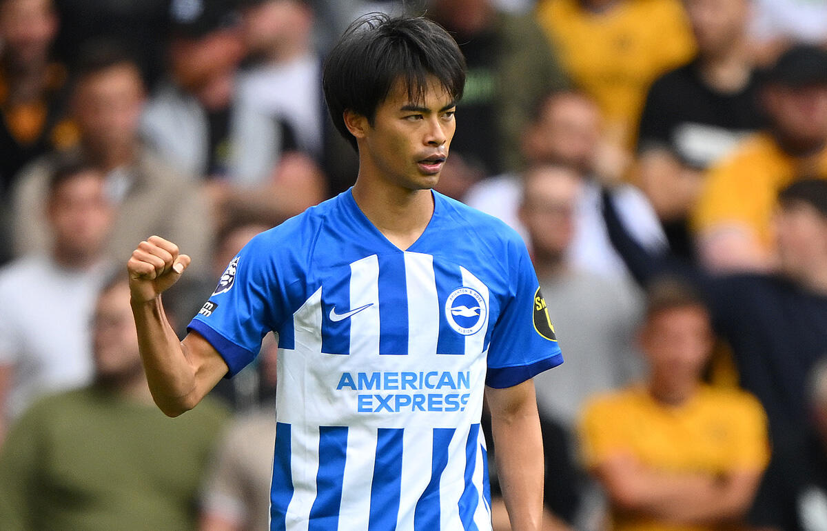 三笘薫が2年連続でJPFAアワードのMVPを受賞した