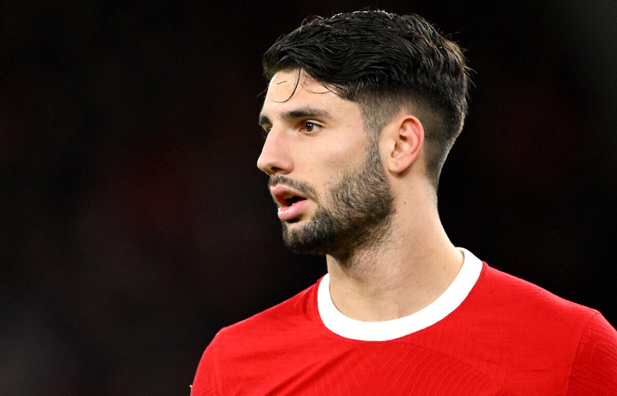 負傷交代したソボスライ