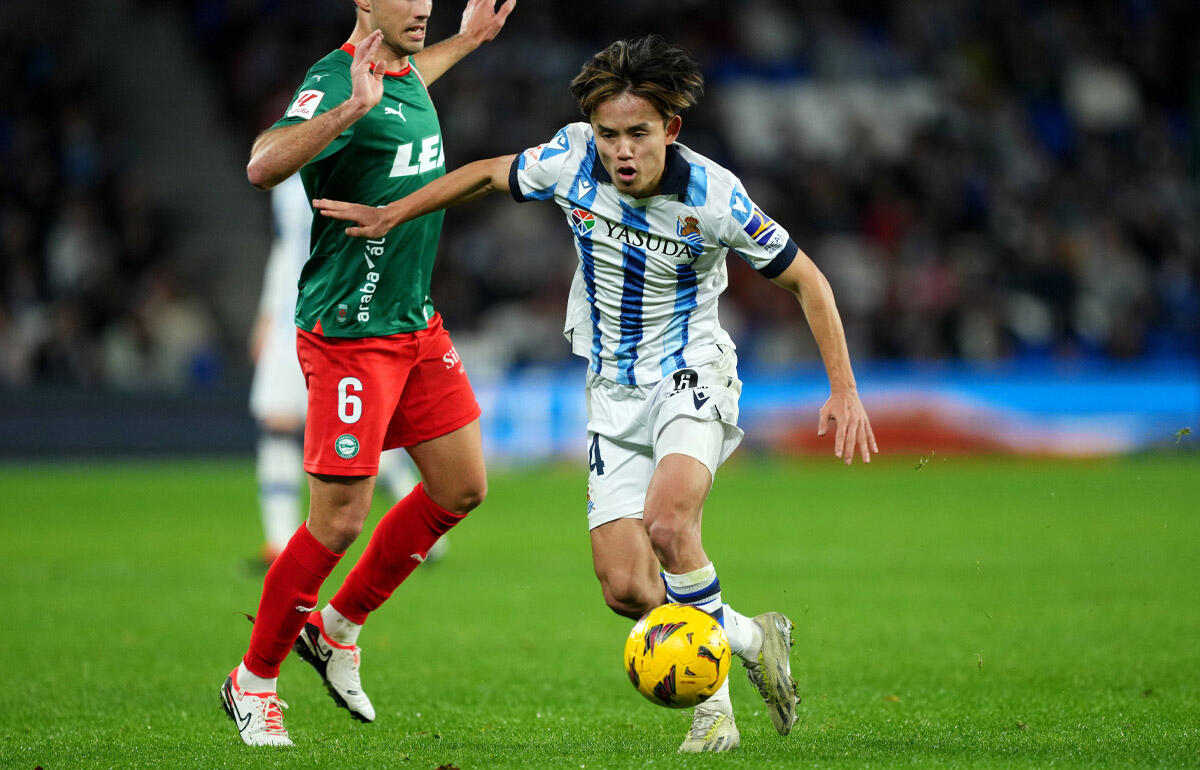 攻守に貢献した久保建英は1カ月不在に