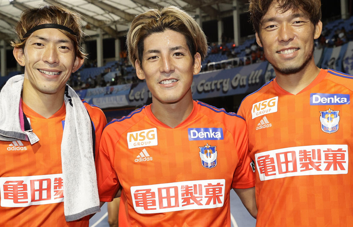 アルビレックス新潟２０２４ユニフォーム No.2新井直人 アルビレックス新潟2024ユニフォーム No.2新井直人 6年ぶり