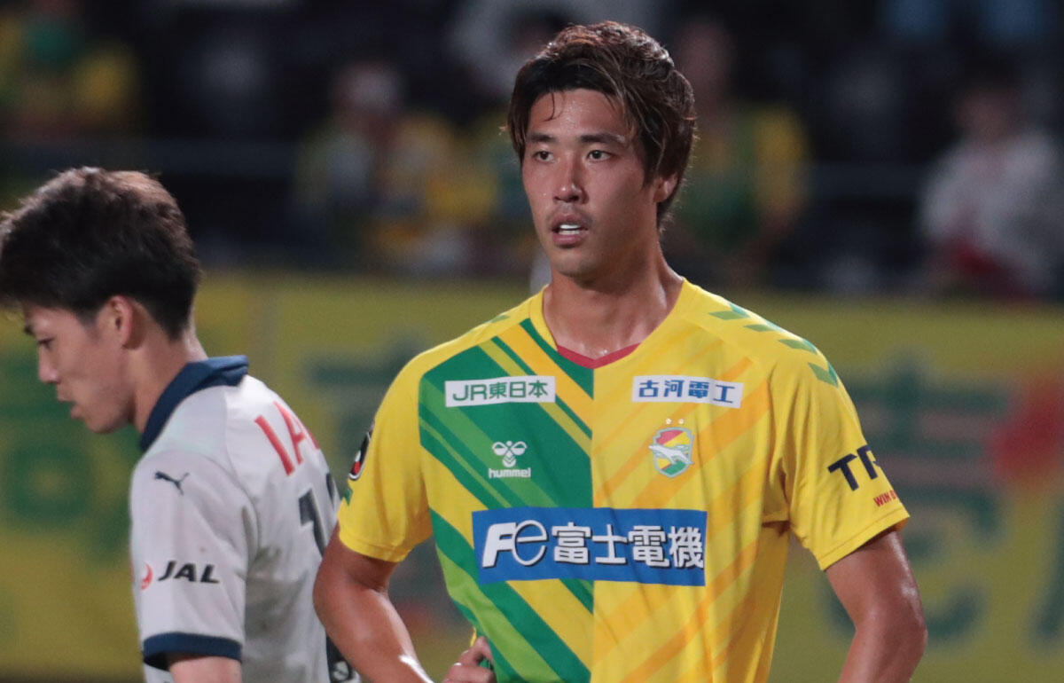 新井一耀(30)がV・ファーレン長崎へ完全移籍