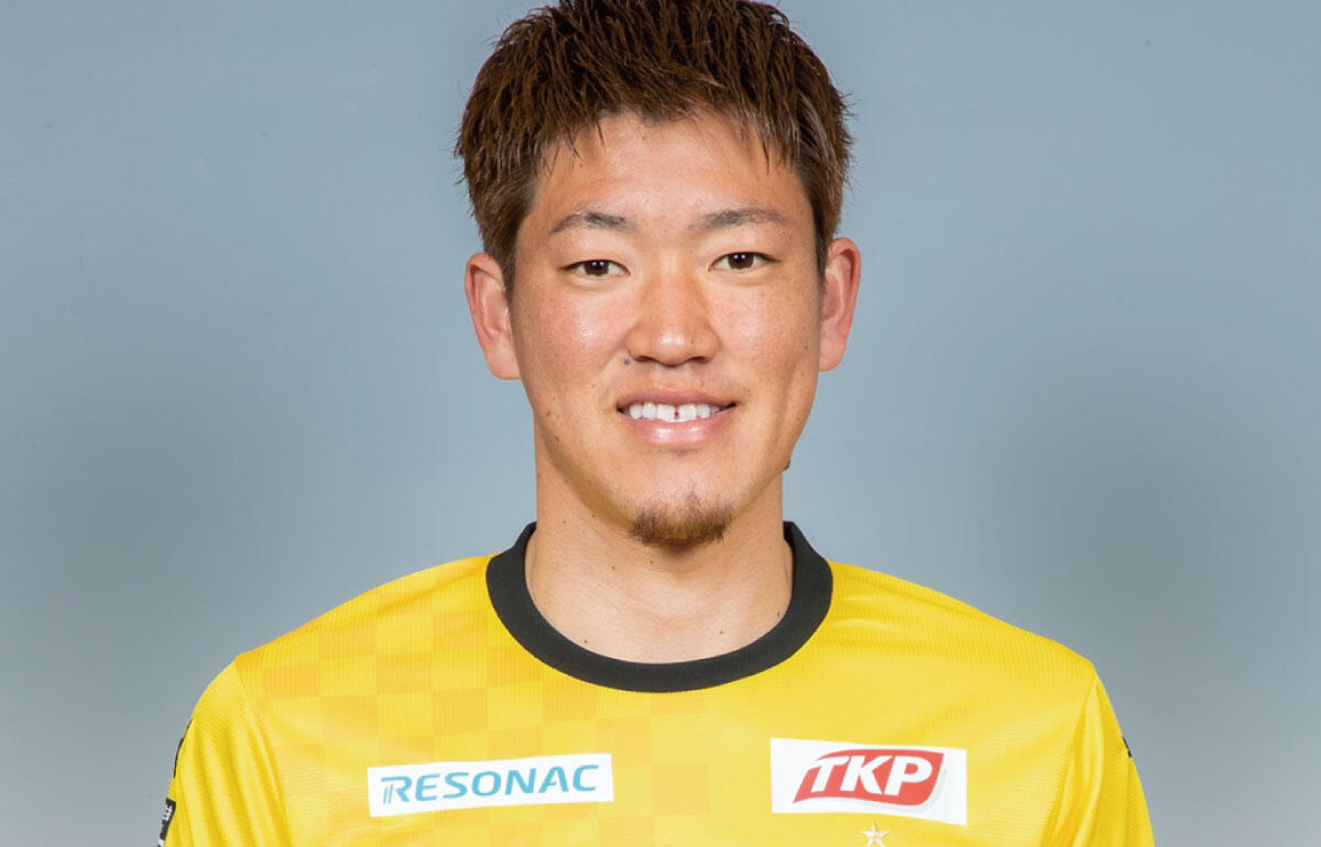 新井栄聡(28)が大分トリニータと契約更新