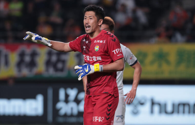 神戸に完全移籍。