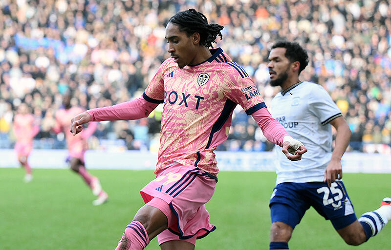 リーズから早期帰還となったスペンス