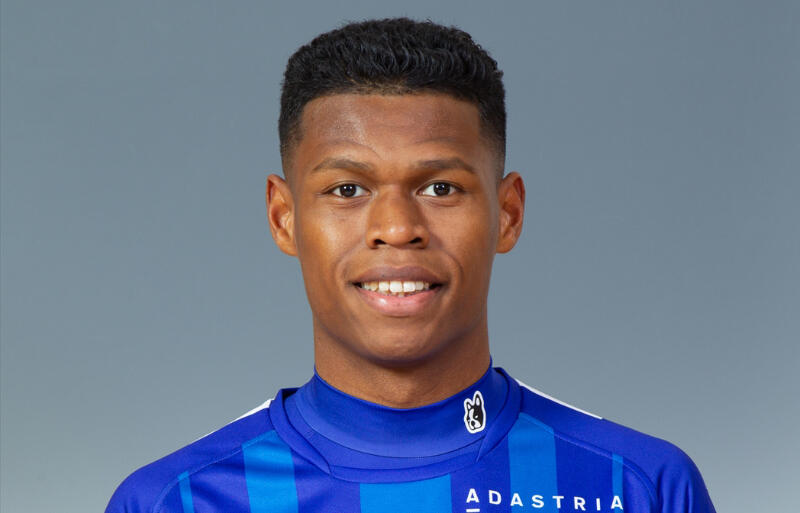 タイの強豪へ。