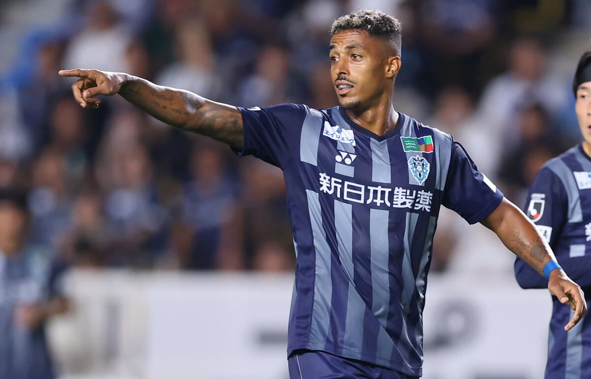 湘南でプレーするルキアン