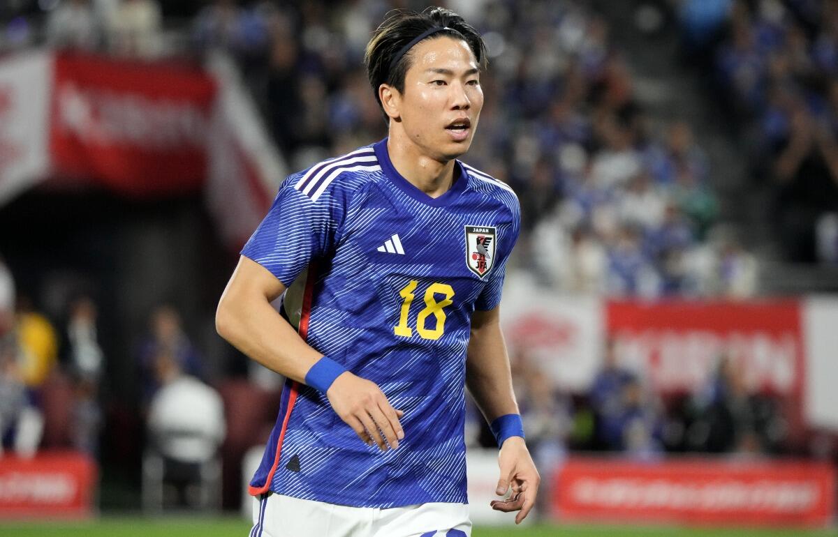 日本代表FW浅野拓磨