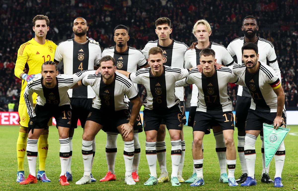 サッカーワールドカップカタール大会ドイツ代表ユニフォーム 気に入った」「パーフェクトだ」「これは素晴らしい」リークされ