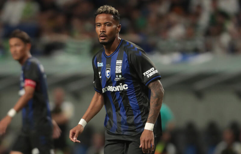 復帰の鈴木武蔵は7番に。