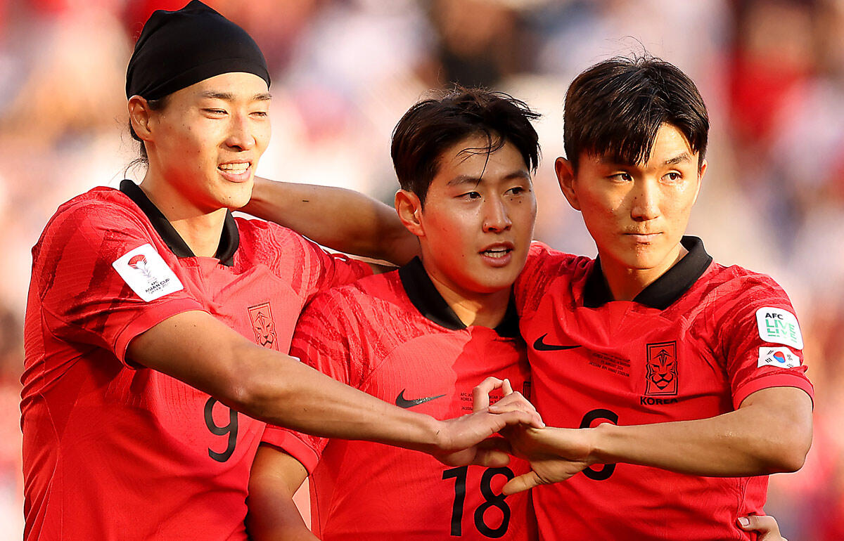 イ・ガンインの2ゴールが韓国を救う