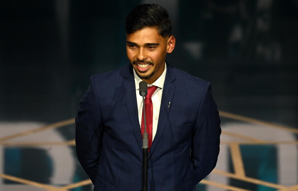 FIFAプスカシュ賞を受賞したギレルメ・マドルガ