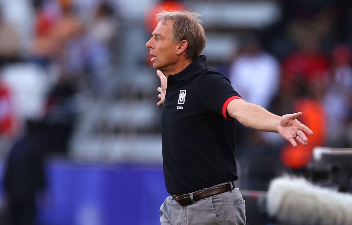 クリンスマン監督が主審の判断に苦言