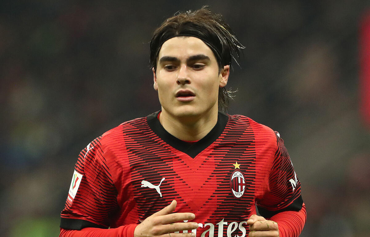 アルメリア行きが迫るロメロ