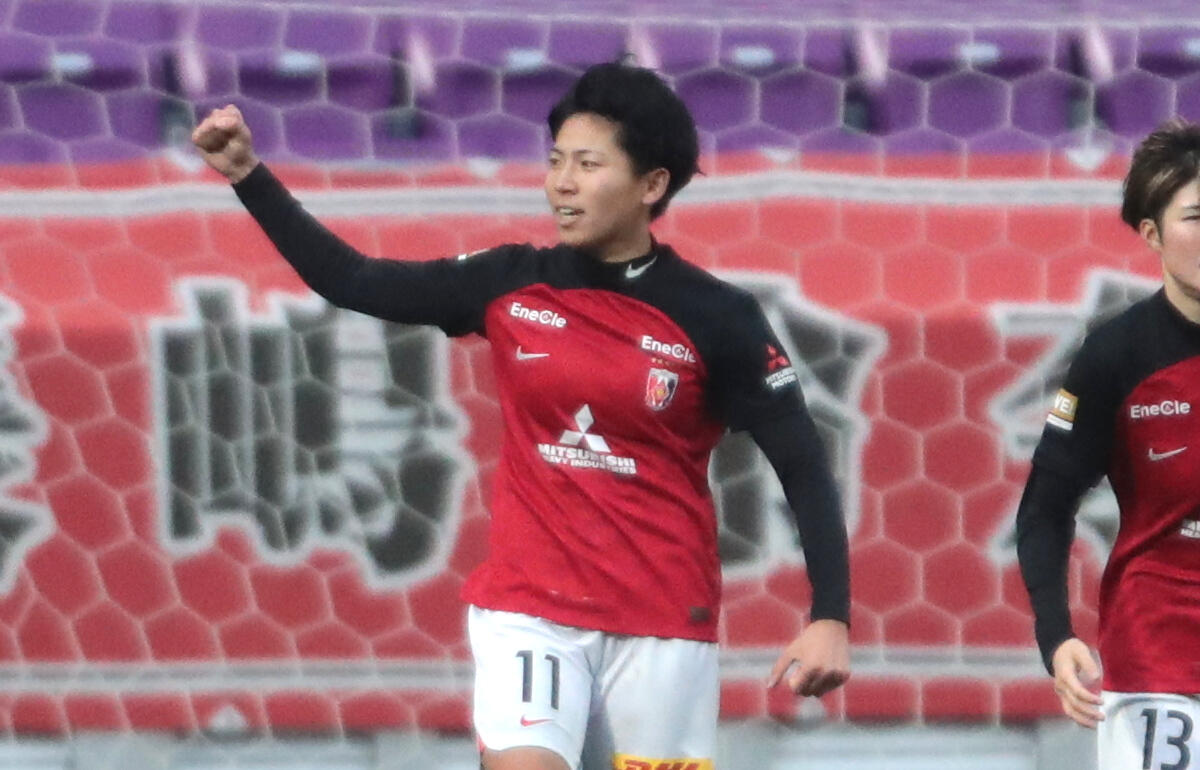 浦和の3点目を決めた清家貴子