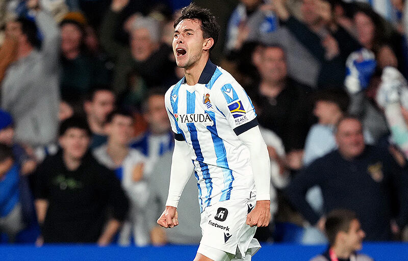 バイエルン関心のスビメンディ