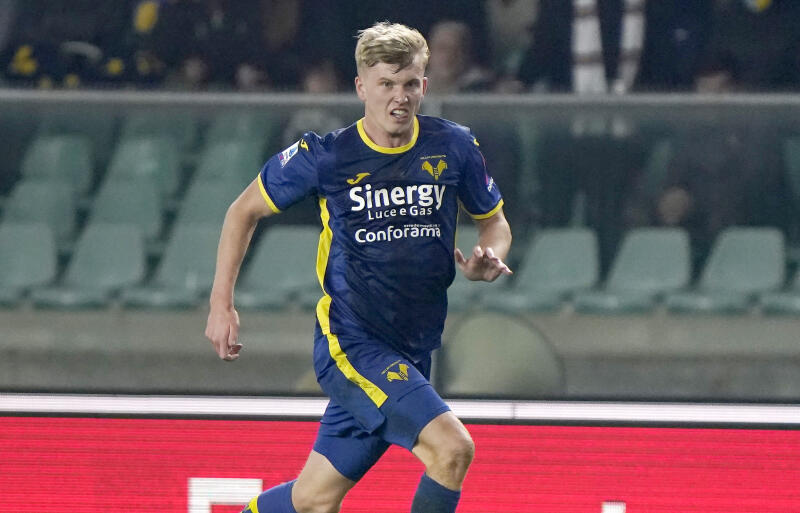 セリエA内移籍で決着。