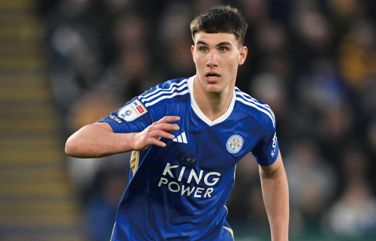 レスターからチェルシーへ帰還するカサデイ