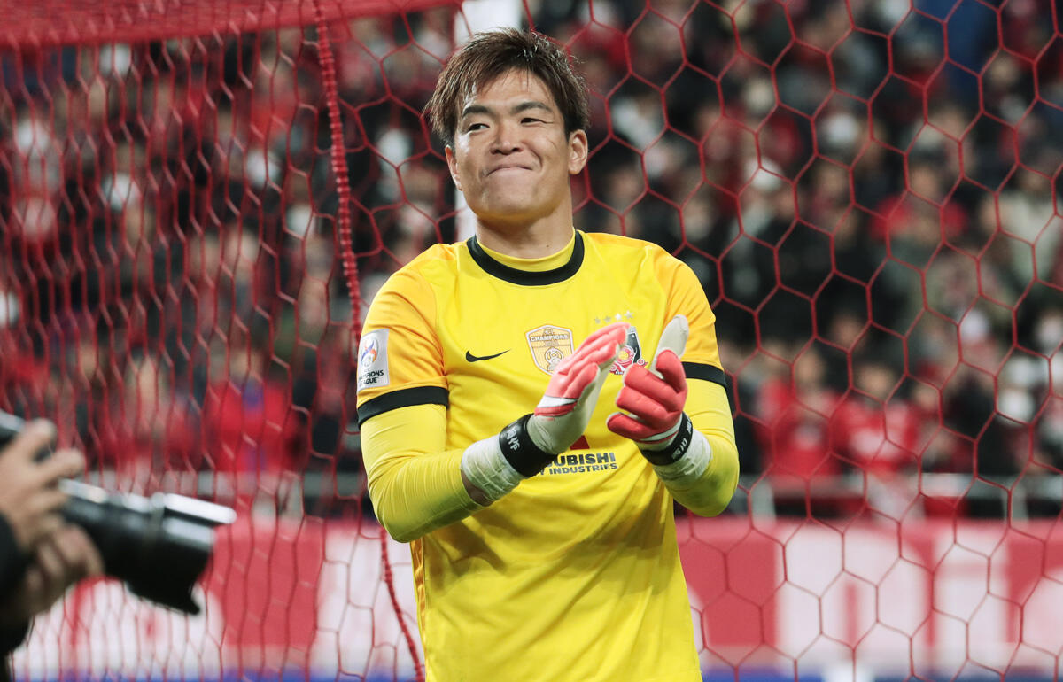 浦和レッズのGK西川周作が日本代表GK鈴木彩艶にエール