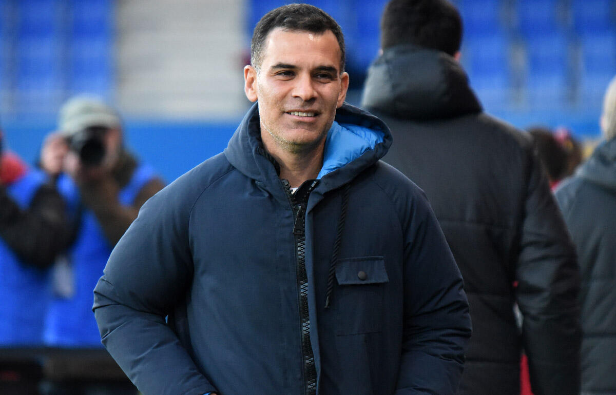 バルサ・アトレティックを指揮するマルケス監督