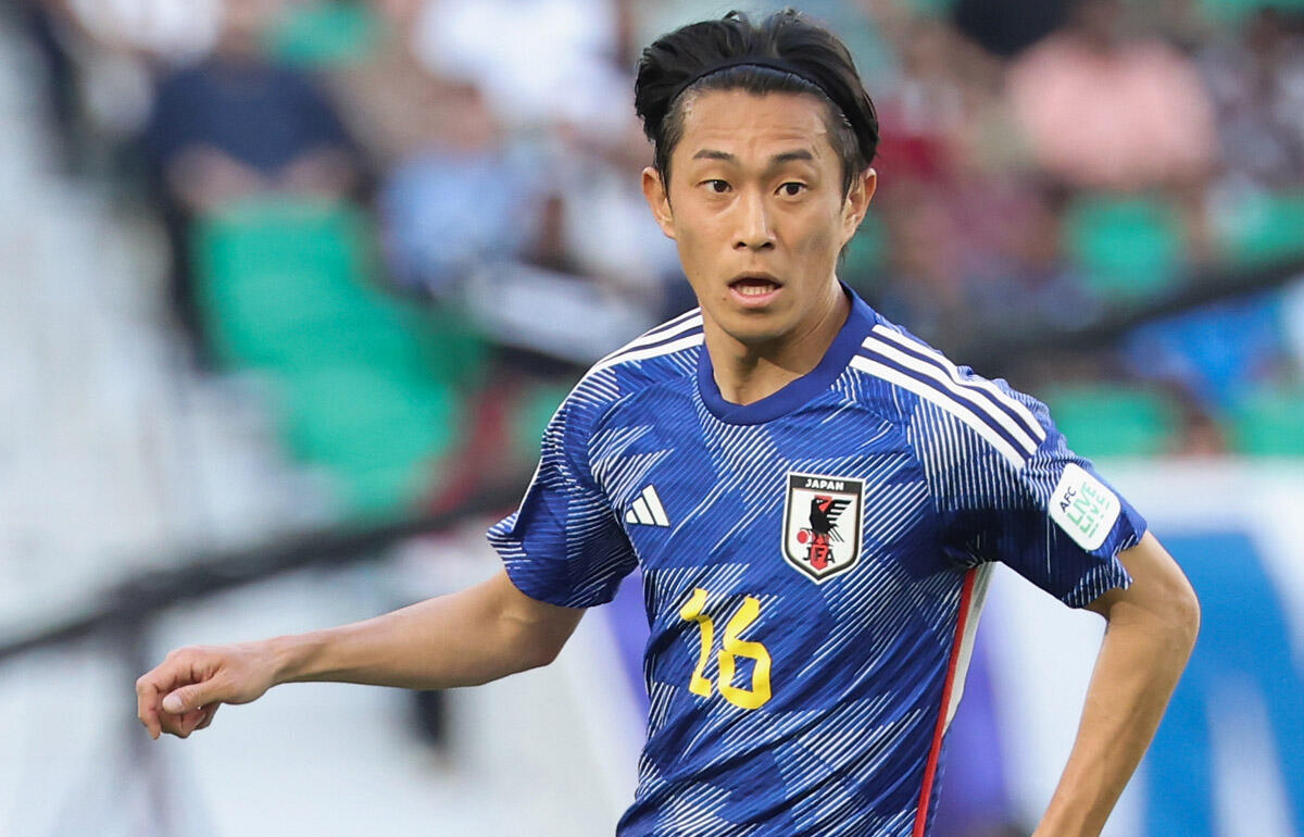 毎熊晟矢日本代表ユニフォーム 毎熊晟矢が新天地でユニホーム姿披露 背番号はプロ1年目と同じ16