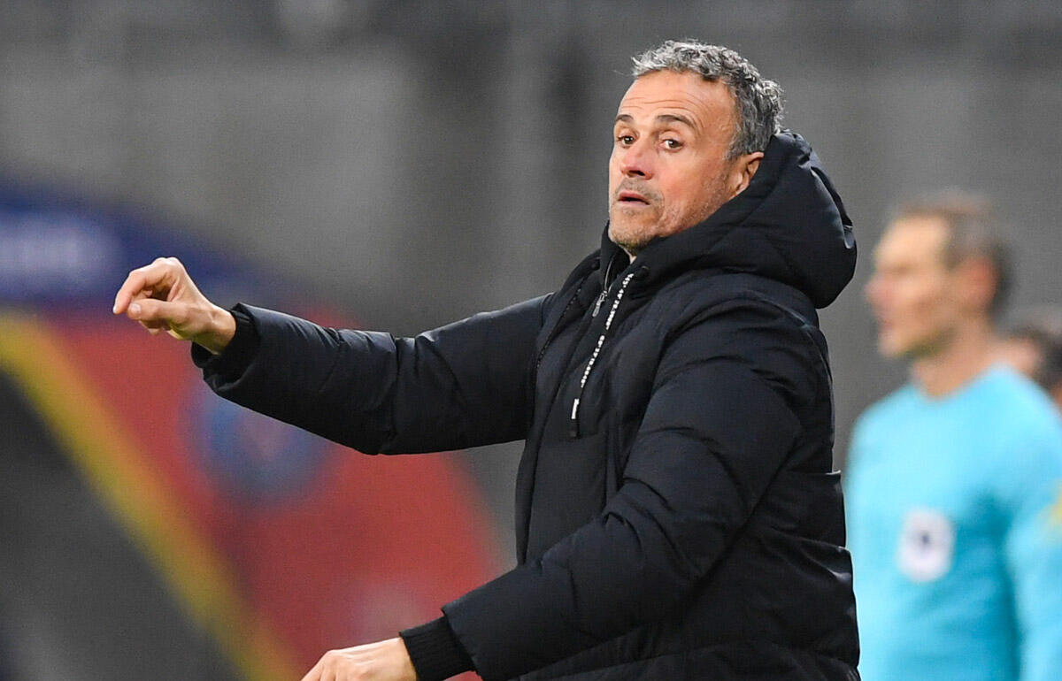 ルイス・エンリケはチャビ監督の後を継ぐ？