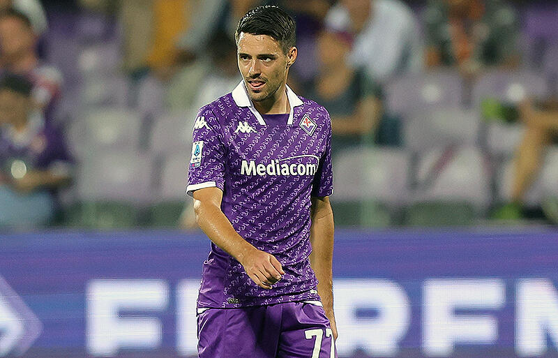 母国に一時帰還となったブレカロ