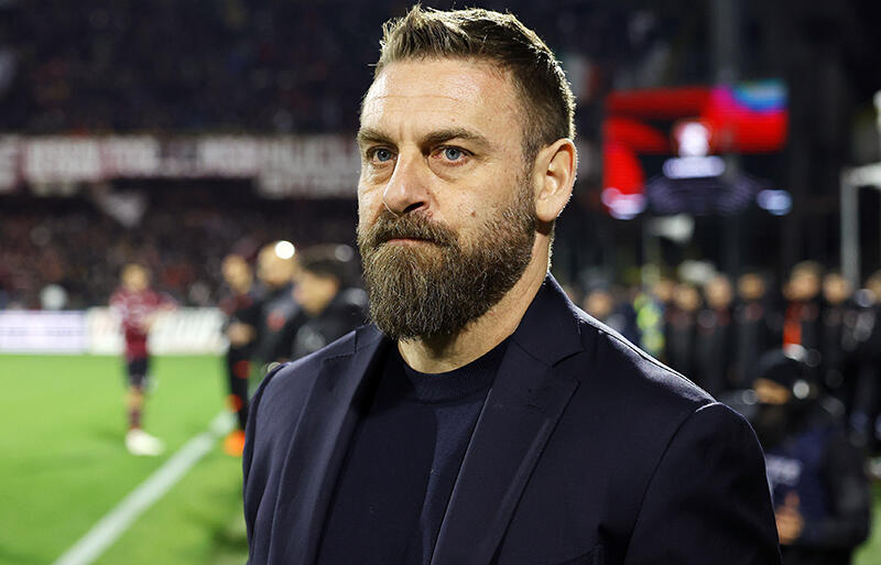 連勝を飾ったダニエレ・デ・ロッシ監督